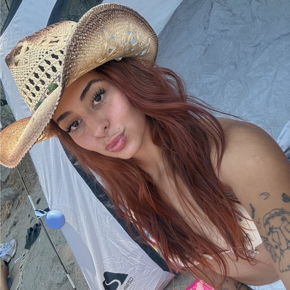 leslieann1999